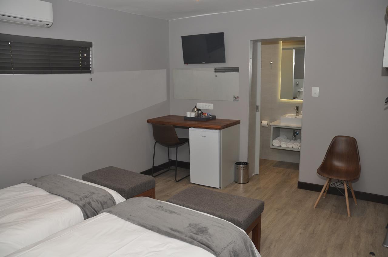 Tsessebe Guesthouse Блоемфонтейн Екстериор снимка