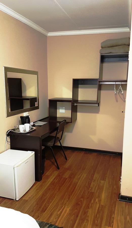 Tsessebe Guesthouse Блоемфонтейн Екстериор снимка